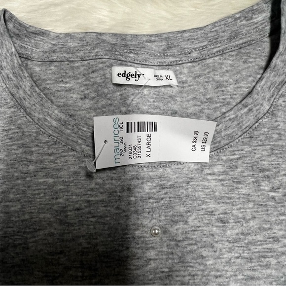 NWT Maurice’s gray t-shirt‎ with sewn pearl details - Picture 2 of 6